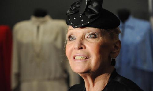 «Не виноватая я»: 79-летняя Светлана Светличная до сих пор носит мини-юбки