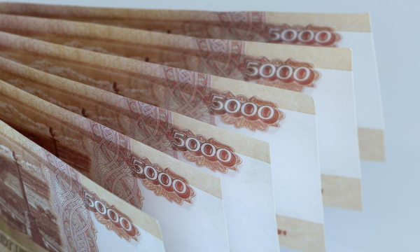 В правительстве пообещали поднять МРОТ почти на 70% с 1 января 2024 года