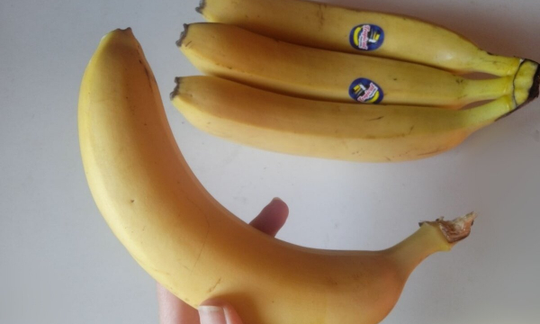 Зачем добавлять банановую кожуру в кастрюлю при варке говядины: хитрость, которая вам понравится